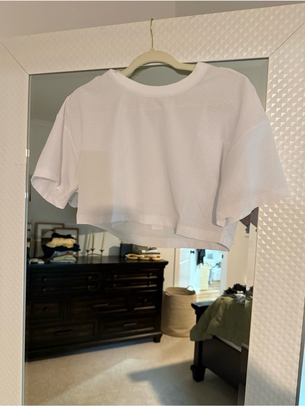 ALO Yoga White Mesh Cropped Tee
